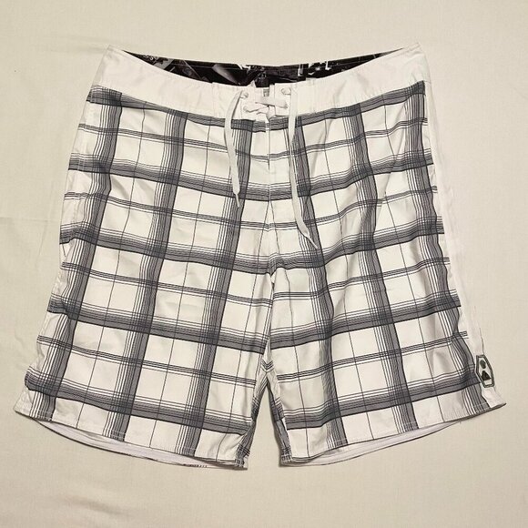Quiksilver Swim Trunks Mens Size 36 Shorts - Picture 1 of 15